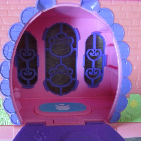 LPS Littlest Pet Shop CASTLE Playset Mattel (K531) - Picture 5 of 8